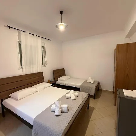 Kolagji Hotel Lukovë