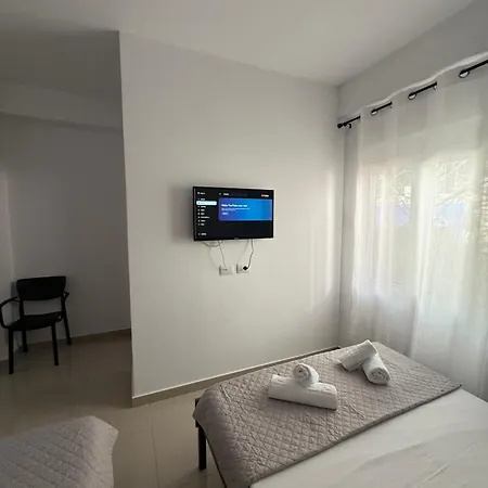 Kolagji Hotel Lukovë