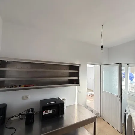 Kolagji Szálloda Lukova